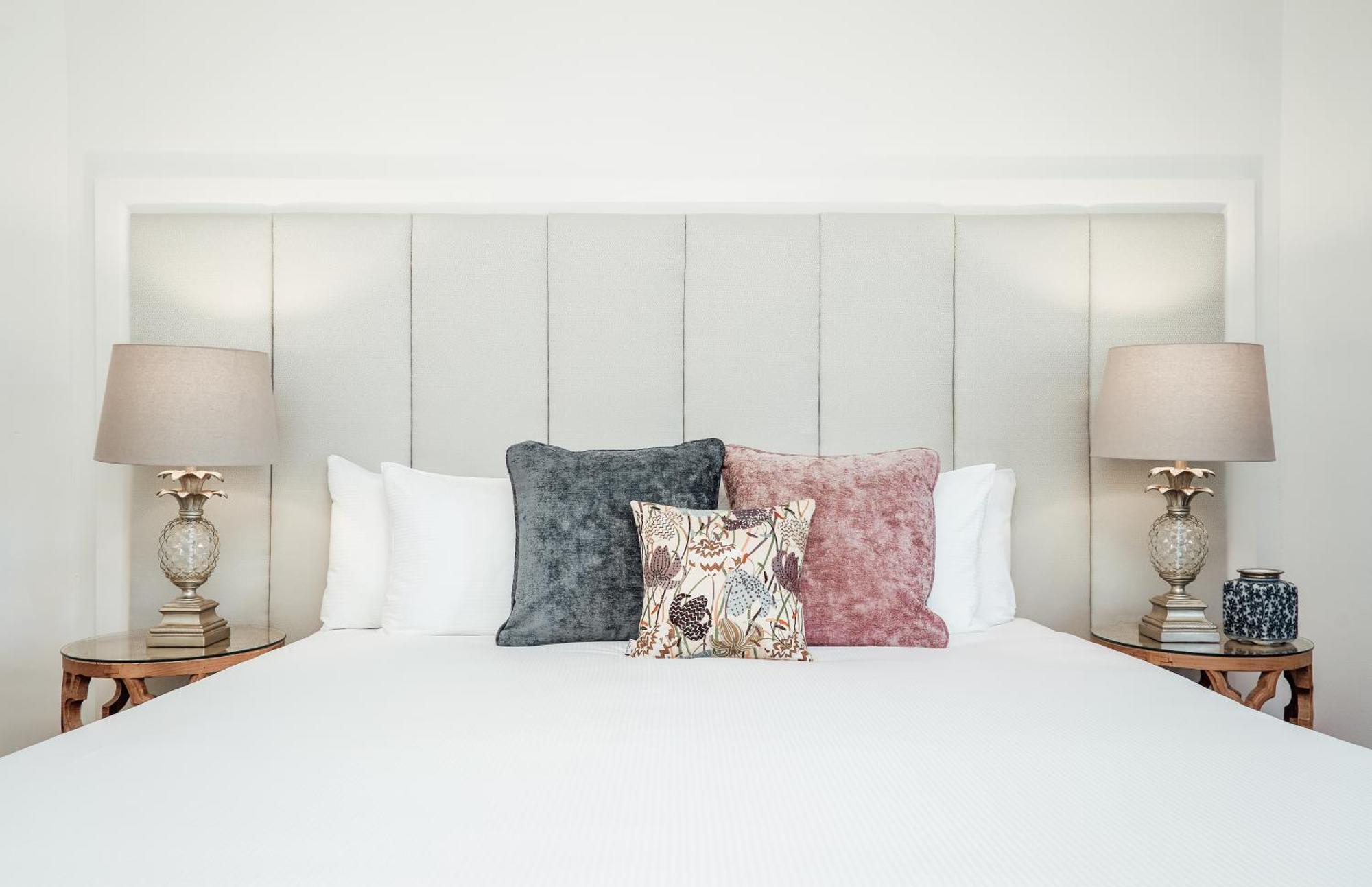 แองคอเรจ พอร์ต สตีเฟ่น Hotel Corlette ภายนอก รูปภาพ